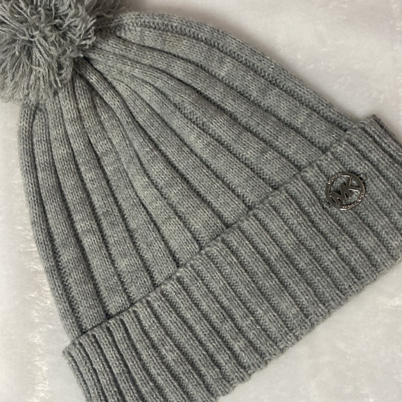 Michael Kors Beanie - Picture 2 of 3